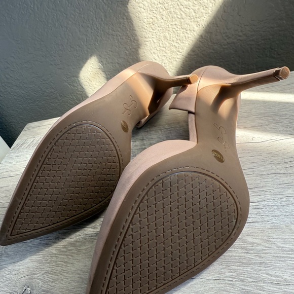 ✨ Jessica Simpson Lovvey High Heel - Picture 4 of 4